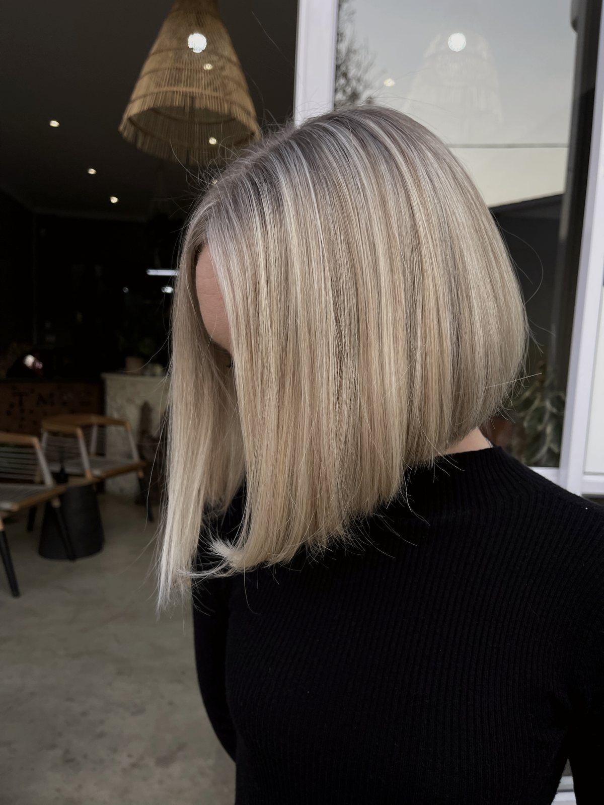 Blonde bob, side view